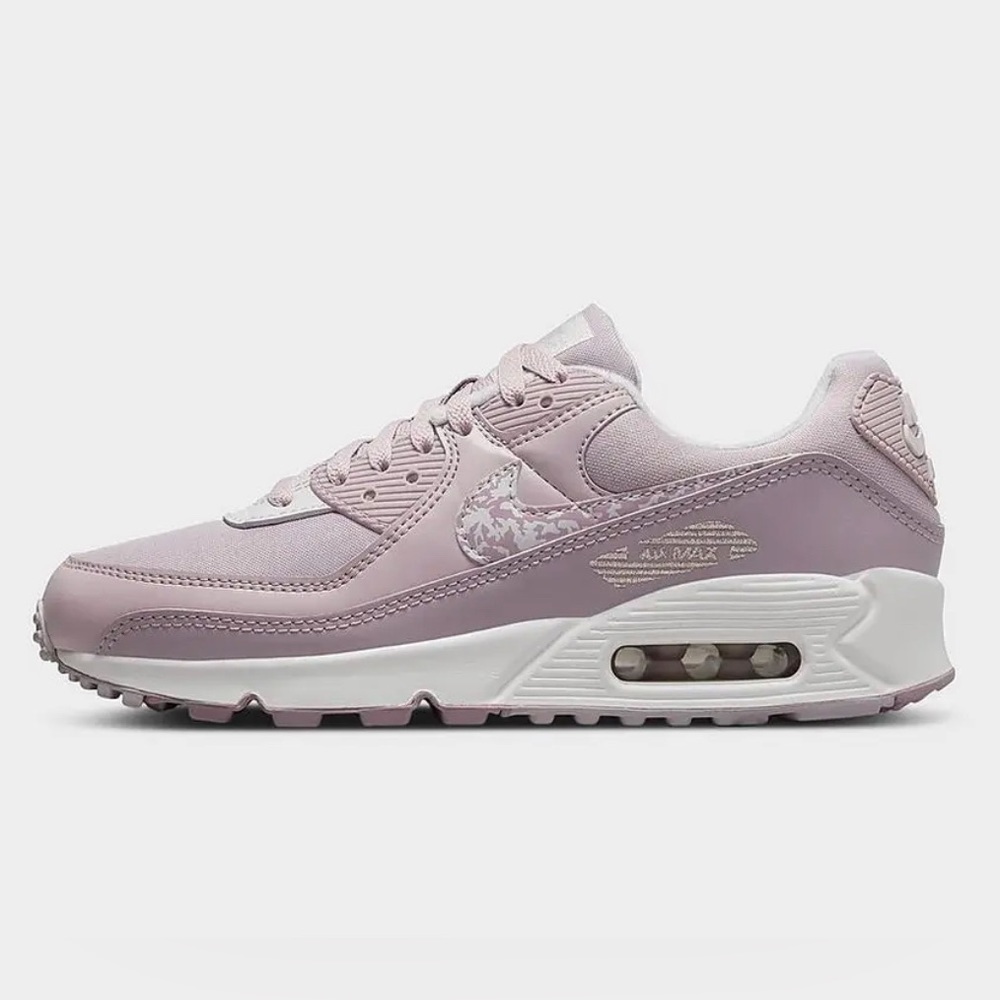 Nike women’s Air Max 90 Plum Fog Purple White Camo Sneakers DC9445-500 NWOB